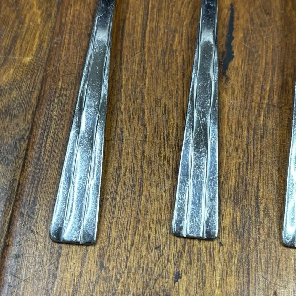 Oneida Camden Stainless Flatware 6 spoons 7
